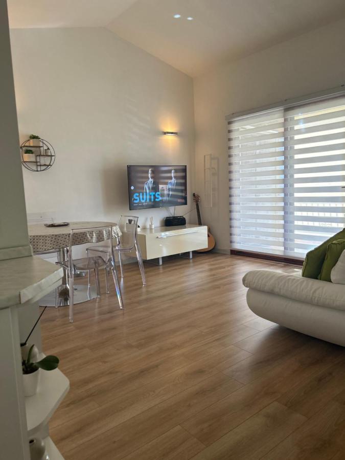 P. Home La Maddalena  Екстериор снимка